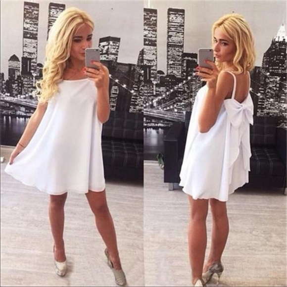Express Dresses & Skirts - 💋HOST PICK X2💋White dress with BIG bow
